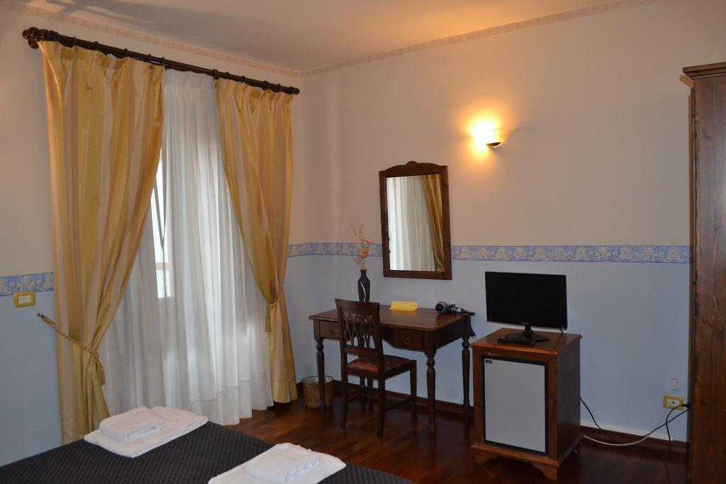 Chambre Double ou Lits Jumeaux - Vue sur Ville