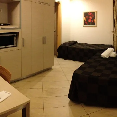 Hotel Villa Cibele-3